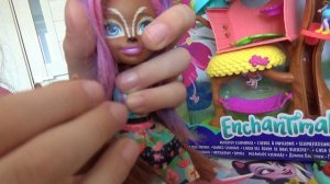 Mini miss Ailin Video for kids. #Enchantimals #Клубный дом с куклой Бакси Бабочка