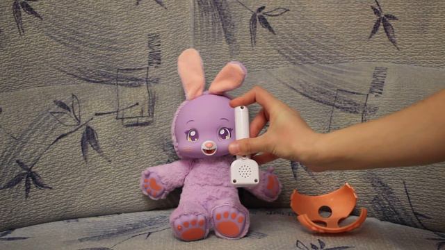 МАЛЫШ ZOOPY ПЛЮШЕВЫЙ ПИТОМЕЦ ЗАЙЧИК 23 СМ С ДОМОМ-ГНЕЗДОМ