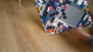 Как сделать щит из лего!!!