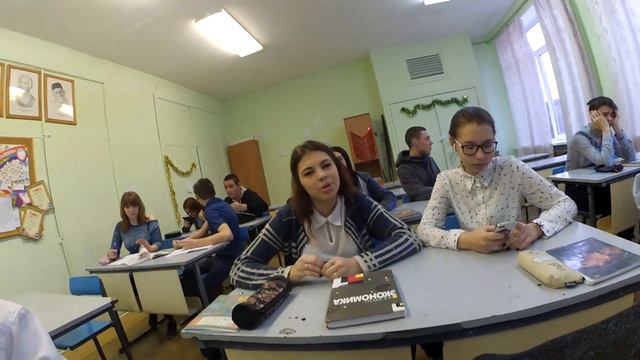 Разносим Школу:Школьники бухают в школе/Калсон