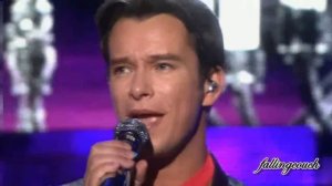 Boyzone - Love Me For A Reason (live)