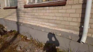 Выпрыгнул из окна школы. Одноклассники заперли окно!