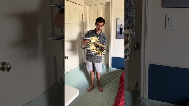 Dropping The Biggest LEGO Harry Potter Set Of All Time! смотреть онлайн