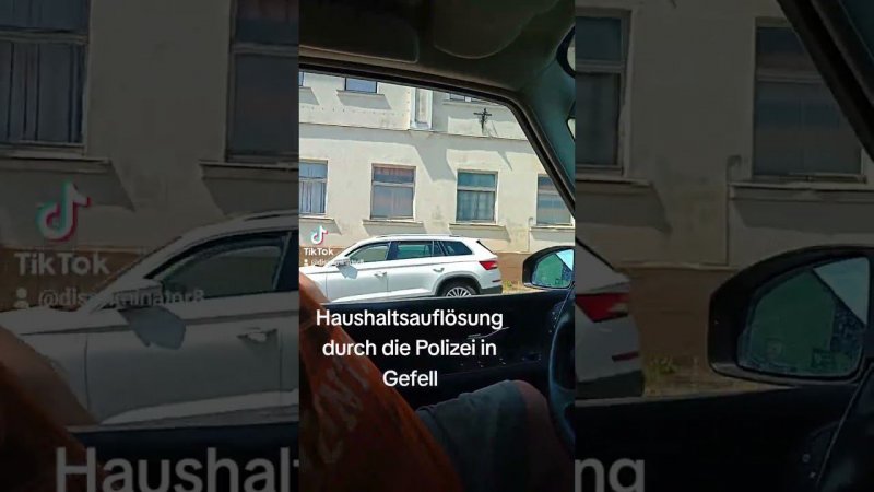 Haushaltsauflösung durch die Polizei in Gefell 21.06.2023 @DJ-Discriminator-sperrer