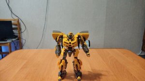 KO MPM Transformer LTS-03C BumbleBee / Бамблби Legendary Toys | Обзор MPM Трансформера #4