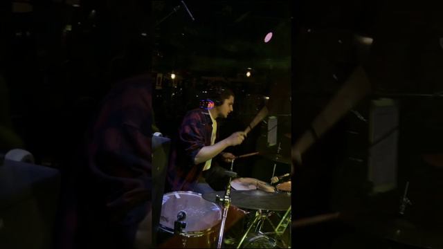 ГитарХит - рок🤘Видео с концерта в ROCKSTAR BAR. Продолжаем репетиции💪 Готовим интересную программу смотреть онлайн