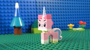 (Greattin Short) : LEGO Unikitty! Meets Unikitty!
