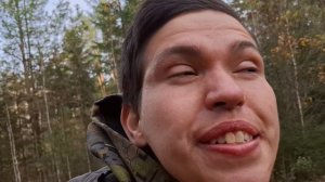 Какую скорость чувак на квадроцикле развил чтобы у меня так скривило лицо?