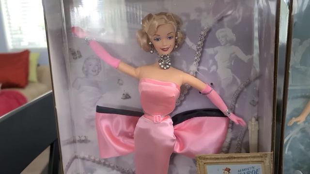 Marilyn Monroe barbies смотреть онлайн