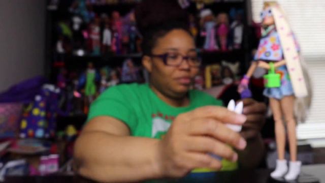 2 BARBIE EXTRA DOLLS #12 SPRING VIBES & #13 SPORTY GLAM|WAS THEY WORTH BUYING ON SALE AT TARGET?