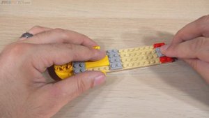 Build ⏩ LEGO City Main Square 60271