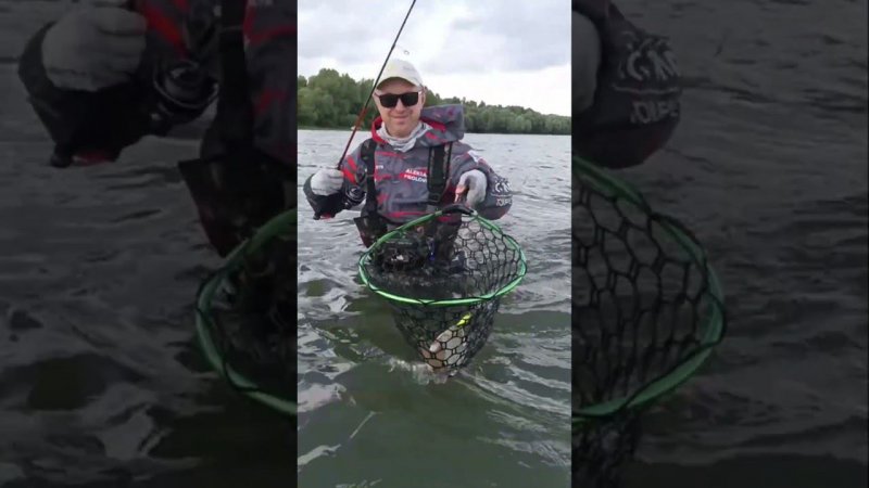 Нормально ПОЙМАЛ!!! По пояс в воде! #norstream #fishing #рыбалка #язь #spinning #spin #спиннинг