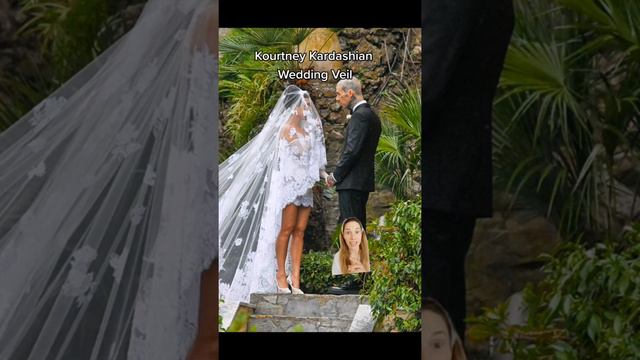 Kourtney Kardashian Wedding Dress #kravis #kourtneykardashian смотреть онлайн