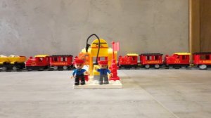 ЛЕГО паровозы на железной дороге! #лего #паровозы #железнаядорога #lego #легодупло