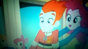 Пони Девушки Эквестрии песня в столовой на русском