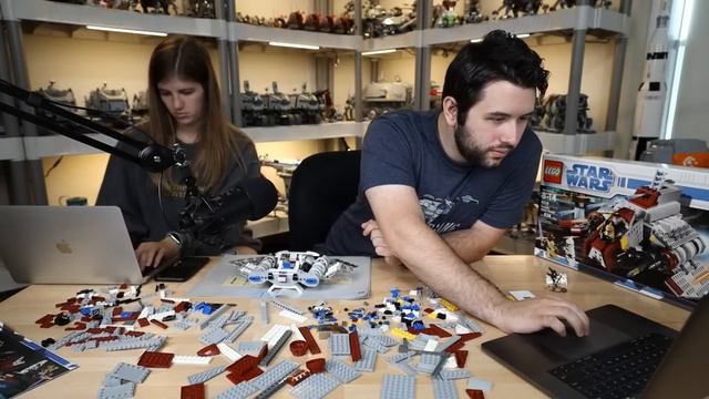 LEGO Republic Attack Shuttle Build Livestream! (Ep 25) - 8019