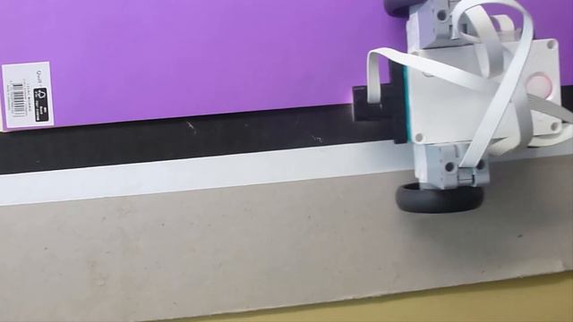 15. How to teach your LEGO Robot Inventor 51515 Robot to Follow a Colored Line using Scratch Code
