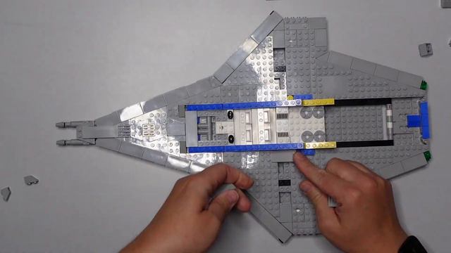 LEGO 90th Anniversary Galaxy Explorer Speed Build 10497 смотреть онлайн