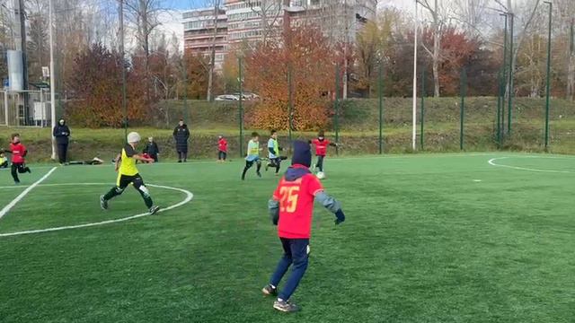 СЕРВИКО. Летнее первенство. ДФЛ 2015/16г.р .Серебряная лига. Торнадо 2017- Оса 2 тайм 2 часть