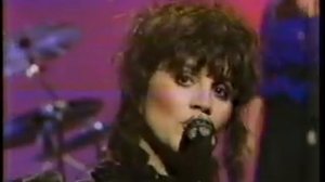 Linda Ronstadt BLUE BAYOU '83 (1/4)