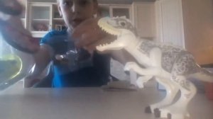 Обзор на набор индоминус рекс лего