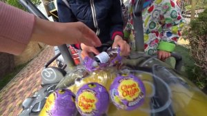 Шоколадные шары Алиса знает что делать чупа чупс – Распаковка коллекции шоколадных яиц chupa chups