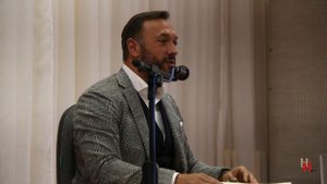 Как стать успешным? Бизнес-блогер Гусейн Иманов выступил с лекцией перед школьниками.