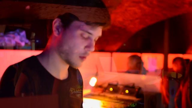 HD - Brüxsel Jardin XIV @ Bazaar - Bruxelles - Duyck Pierre смотреть онлайн