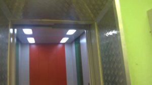 Пассажирский лифт в магазине Пятерочка Дмитрия Ульянова 6