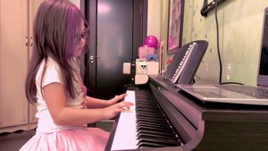 "My Heart Will Go On" Piano Cover - Ksenia Si