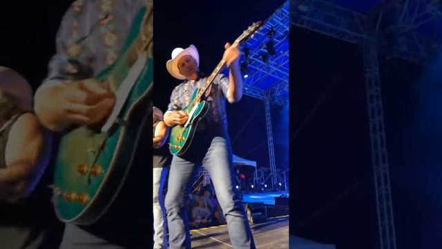 John pardi guitar solo Illinois state fair 2022