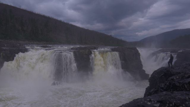 Моментами севера смотреть онлайн