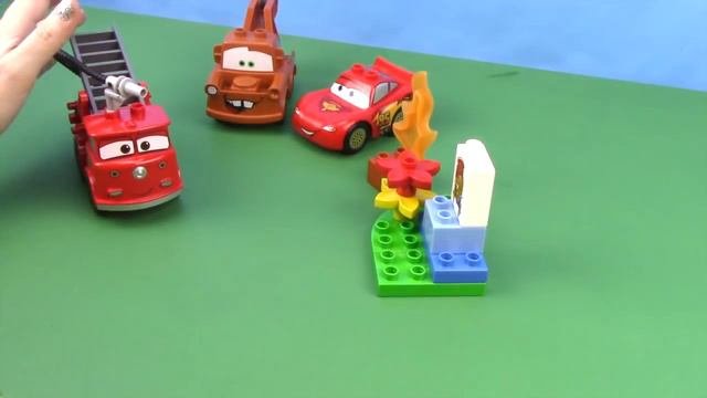 We Review The Lego Cars DUPLO Firetruck Set With HobbyKidsTV
