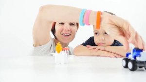 Вспыш и чудо машинки. Маша Капуки Кануки и игрушки