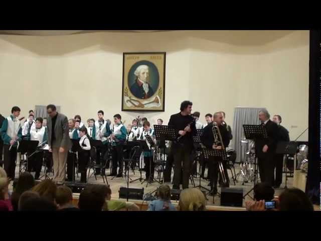 Духовой оркестр ДМШ им. Йозефа Гайдна смотреть онлайн