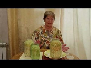 Квашеная белокочанная капуста с тмином и с морковью с укропом