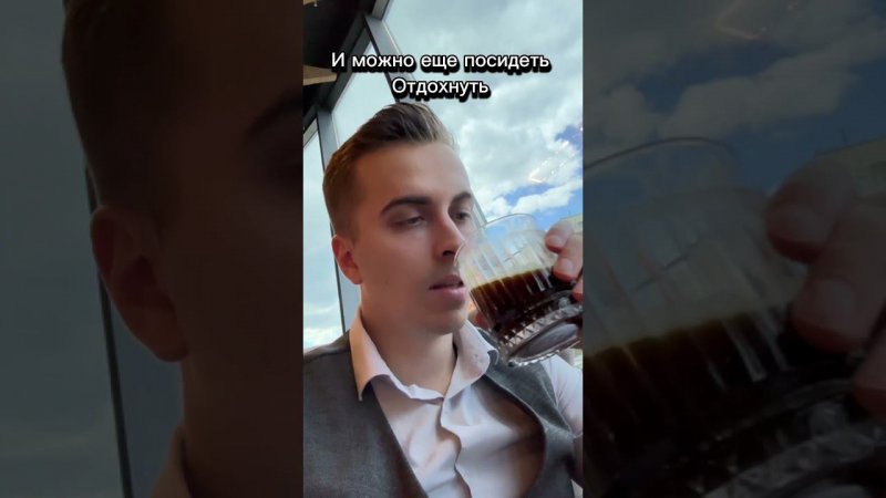 Когда надо идти играть с сыном, но вспомнил, что дома есть жена и можно еще посидеть…