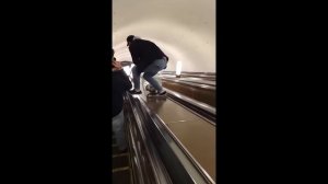 UNUSUAL MEMES COMPILATION V272