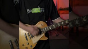 Гитарист группы «Выскочки» Артём