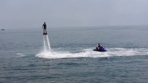 Флайборд полет над водой!!! Крутой водный аттракцион/Flyboard flight over the water !!!