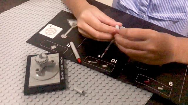 Building my Dad's Lego Architecture 2 (Seattle Space Needle) смотреть онлайн