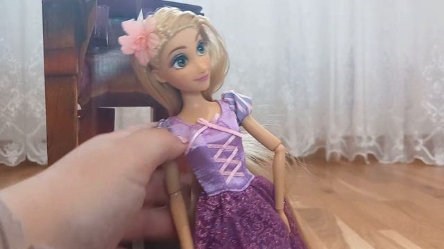 unboxing Rapunzel Disney classic doll смотреть онлайн