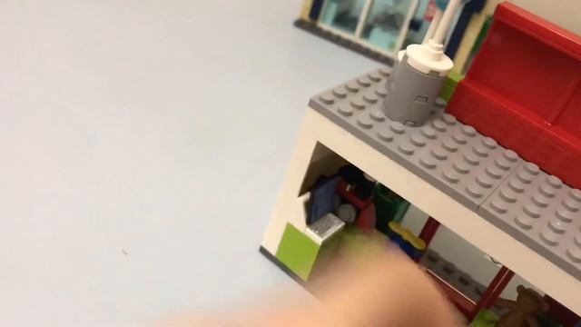 Обзор LEGO City 60233 Открытие магазина по продаже пончиков / Donut Shop Opening
лего2020
Lego2020