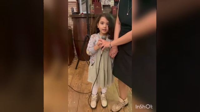 Пчелка ЖУ-ЖУ-ЖУ, мульт-песенка, видео для детей. Наше всё! смотреть онлайн