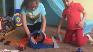 Вспыш и чудо машинки