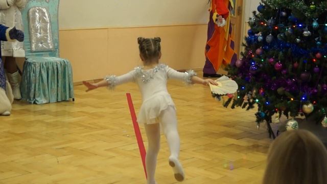 юная канатоходка смотреть онлайн