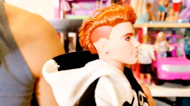 Unboxing KEN BMR 1959 , el más guapo de todos! смотреть онлайн