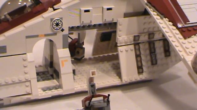 LEGO Star Wars Republic Gunship Review (75021) смотреть онлайн