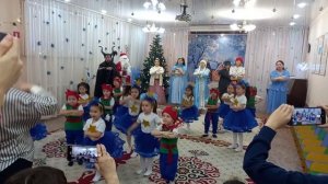Новогодний флешмоб в детском саду