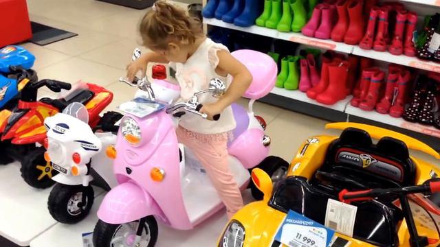 Супермаркет Веселые Детские Песни Shopping in kid's toys store